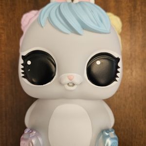 LOL Surprise Biggie Pet - Hop Hop with accessories and smaller pets